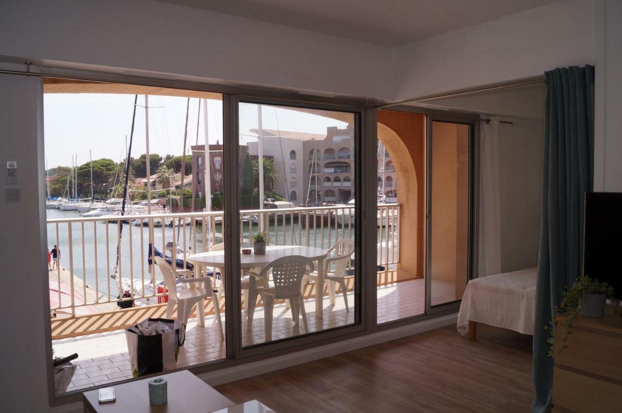 Port La Gavine Vue Mer Hyères Exterior foto